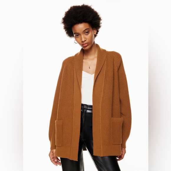 Wilfred Sage Green Travel Cardigan - Picture 9 of 11